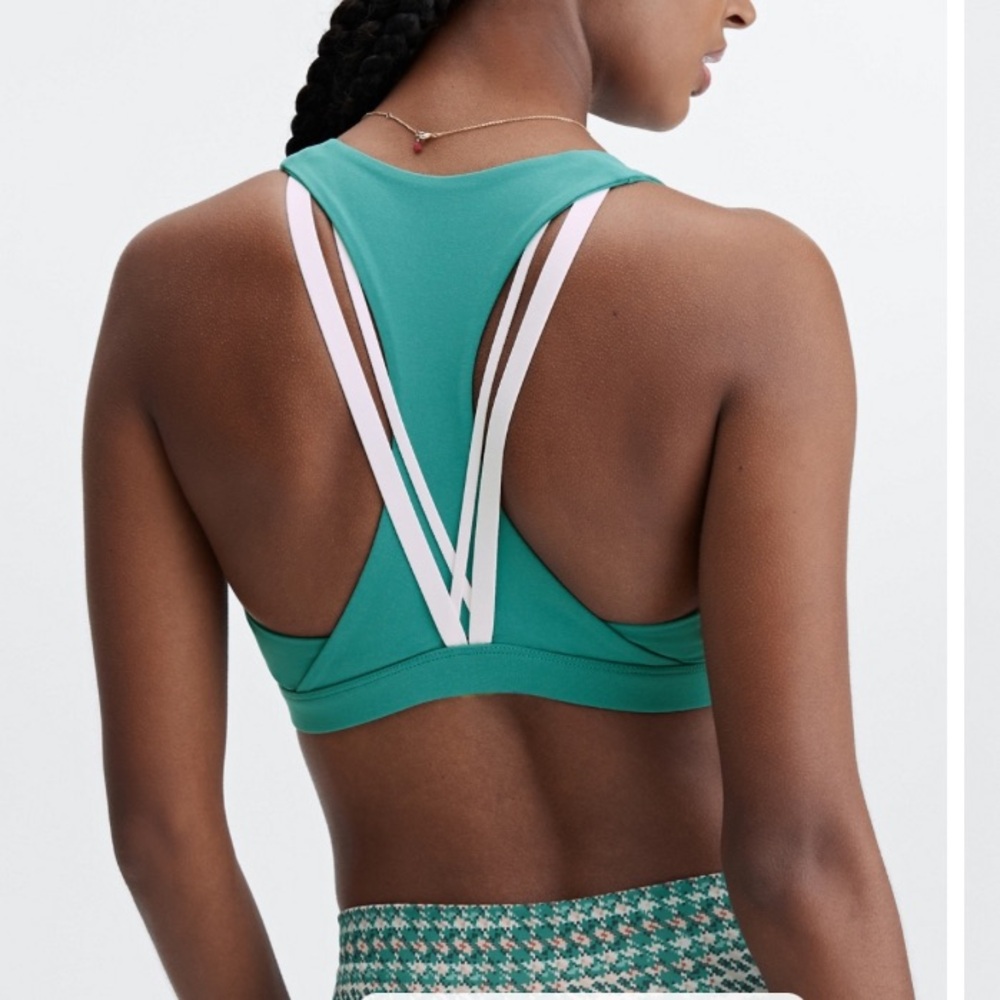 Fabletics Women's Green/Blue Sports Bra